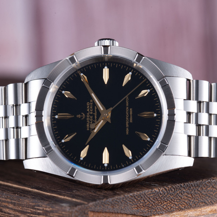 Hruodland F034 2026 New Retro Men's Automatic Mechanical Watch 36MM PT5000 Stainless Steel Waterproof 20Bar Sapphire Glass BGW-9