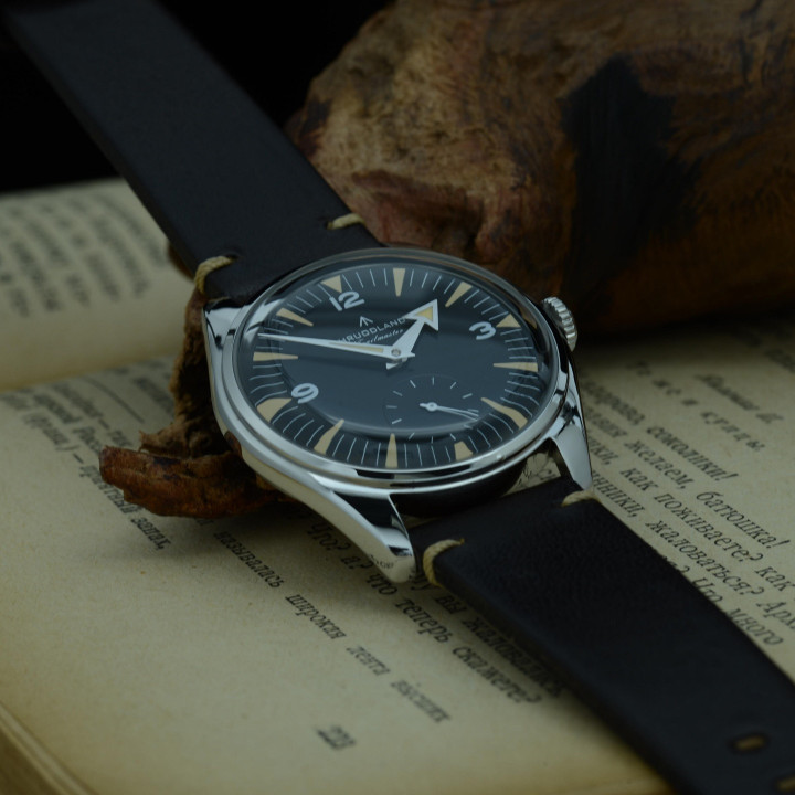 HRUODLAND F033 36mm Quartz Watch TMI VD78 K1 Mineral Glass