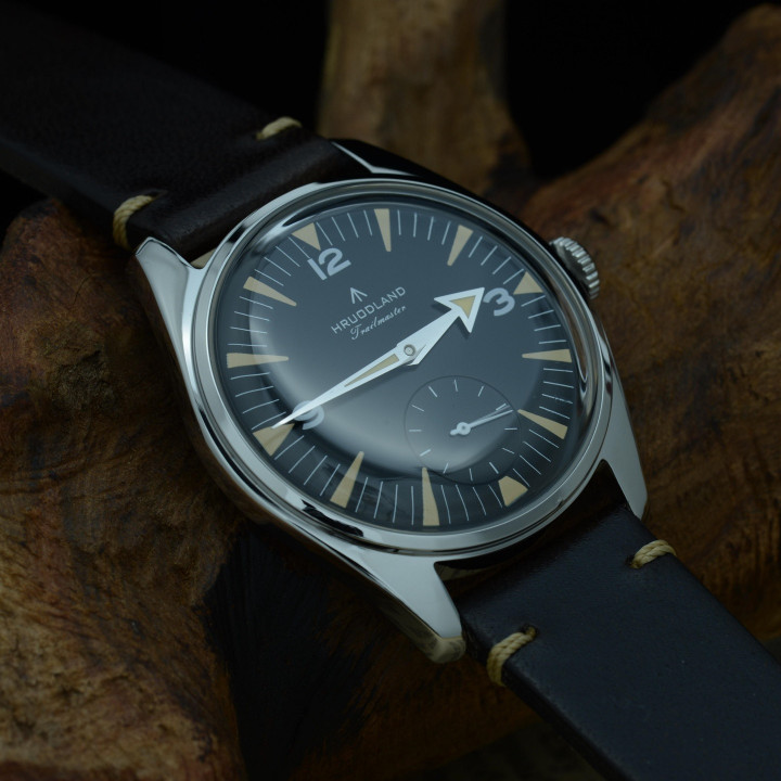HRUODLAND F033 36mm Quartz Watch TMI VD78 K1 Mineral Glass